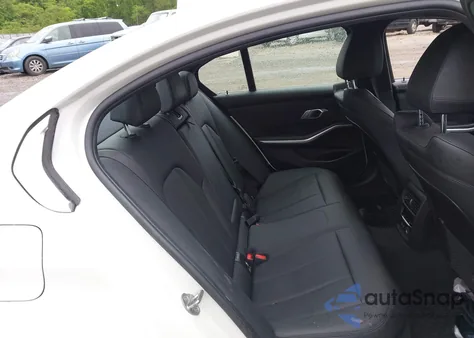 2020 BMW 330I xDrive z USA, uszkodzony, nr VIN 3MW5R7J06L8B08925